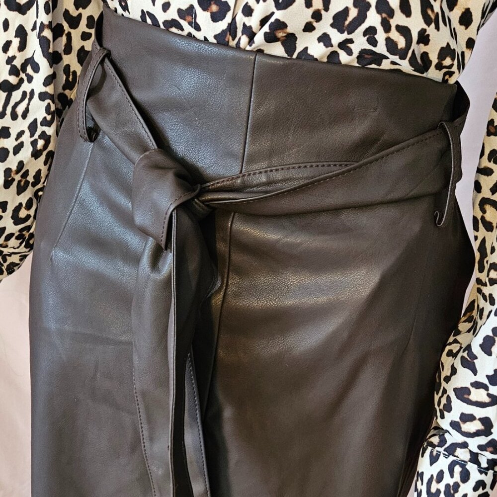 Banana Republic Faux Leather Skirt with belt